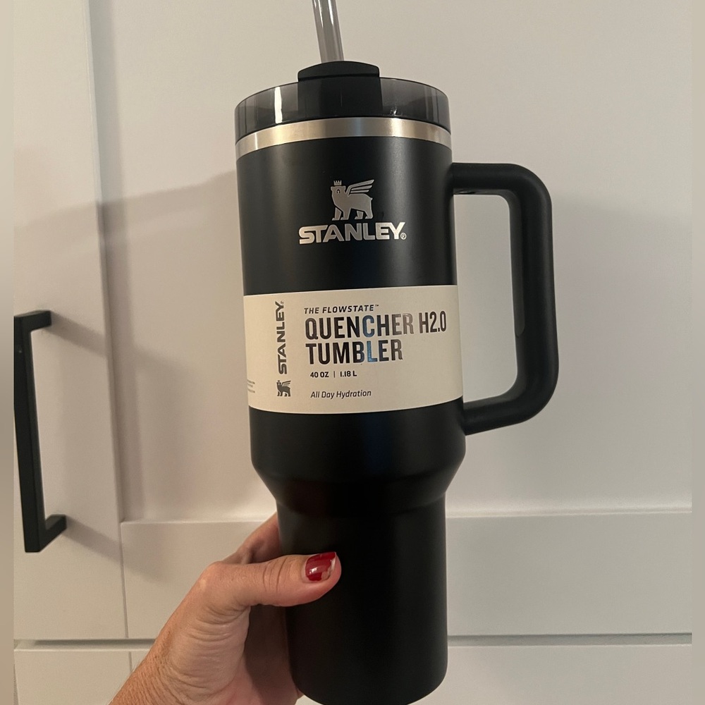 Stanley Black FlowState Tumbler with Straw